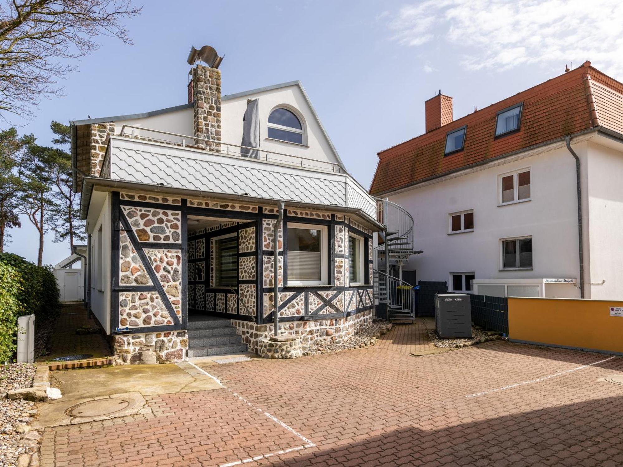 Ferienwohnung Strandlaeufer In Der Residenz Clara Sophia Binz Eksteriør billede